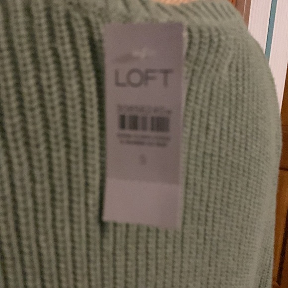 Womens S loft sweater - Picture 3 of 3